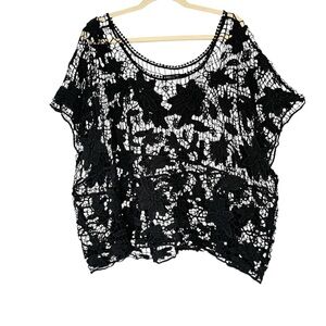 Lane Bryant black‎ crochet floral lace poncho layer cropped top. Size 18/20